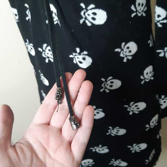 Knit Skull Dress - Picture 11 of 11